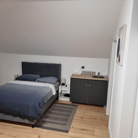 Sobe Marta Hotell Trgovisce Eksteriør bilde